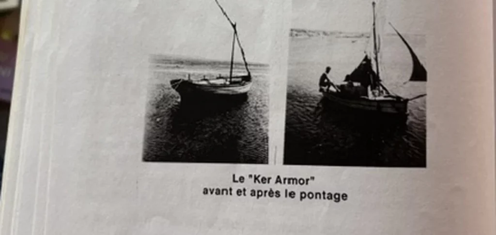 Deux vues d'un petit voilier