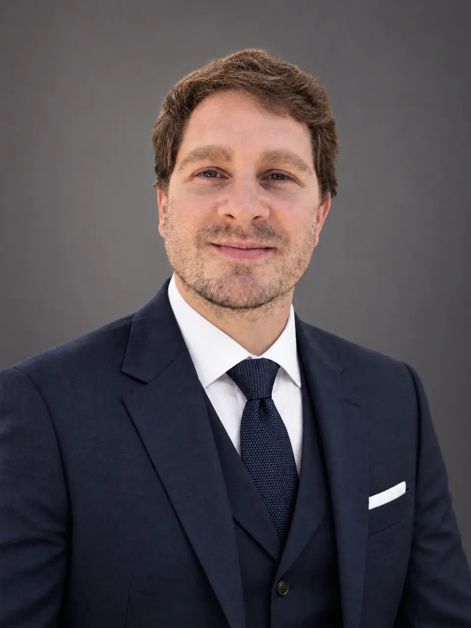 Alexandre Couret, dipl&ocirc;m&eacute; notaire, p&ocirc;le famille et patrimoine